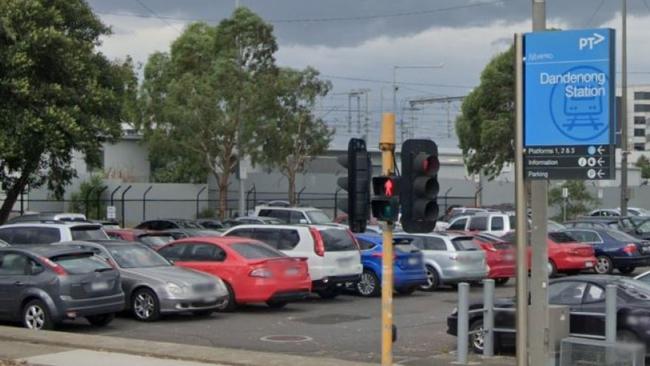 Dandenong train station car park