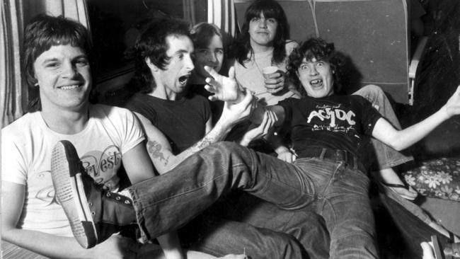 Cold case murder investigation into AC/DC manager Crispin Dye’s 1993 ...