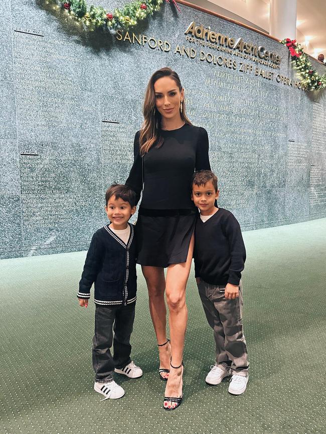 Nikki Spoelstra with two of the couple’s kids.