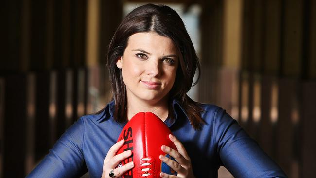 Kellie Underwood was the first woman to call a televised AFL game in 2009.