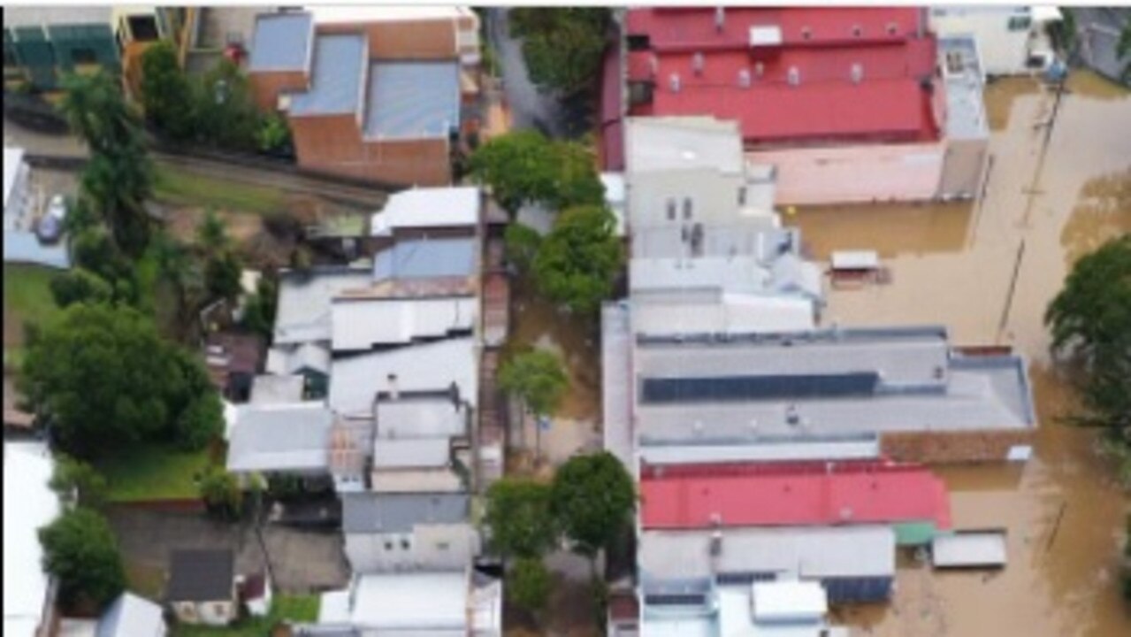Aerial photos of Gympie flood taken this morning aerial pics taken at 6.30am today., It is VITAL that we give credit to the people who gave us these pics in each caption -****** MUST CREDIT EVERY PIC USED**** Infinity Flights Photography,