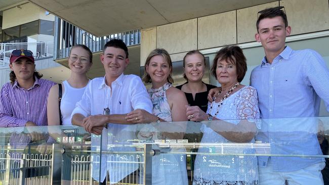 Members of the Bayliss racing family. Pictured are Will Murphy, Georgia Langlands, Jake Bayliss, Sharon Howes, Courtney Langlands, Hazel Bayliss and Regan Bayliss.