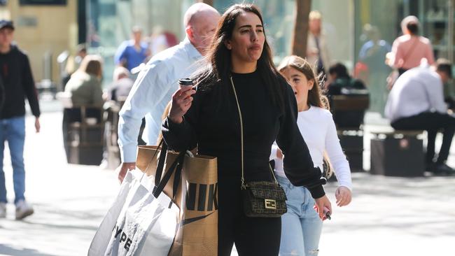 SYDNEY, AUSTRALIA  - Newswire Photos  AUGUST 09 2023: A view people walking and shopping in Pitt Street Mall in the Sydney CBD. Picture NCA Newswire/ Gaye Gerard