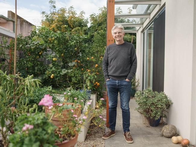 Former MP John Hill at his Adelaide home. Photo: Nick Clayton.