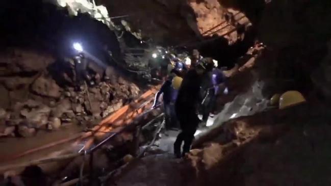 RAW: Footage of Thai cave rescue mission