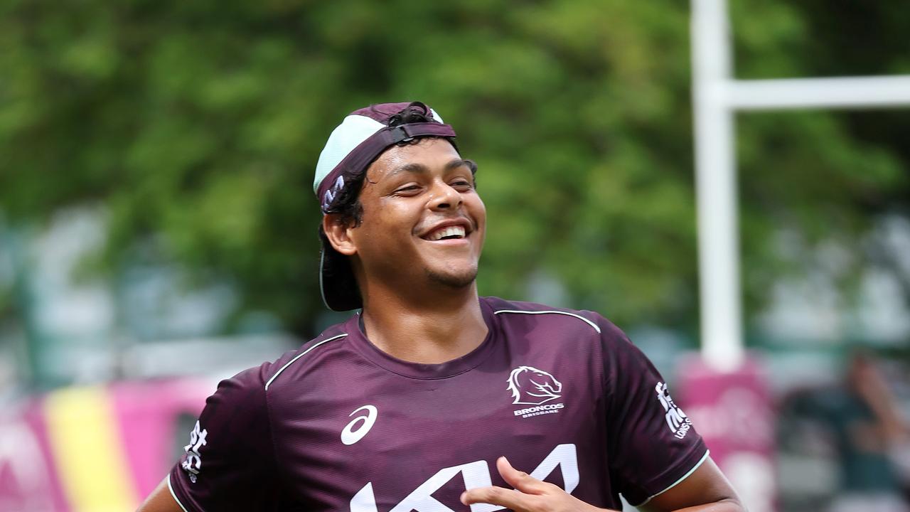 Selwyn switch confirmed, surprise Broncos bolter emerges