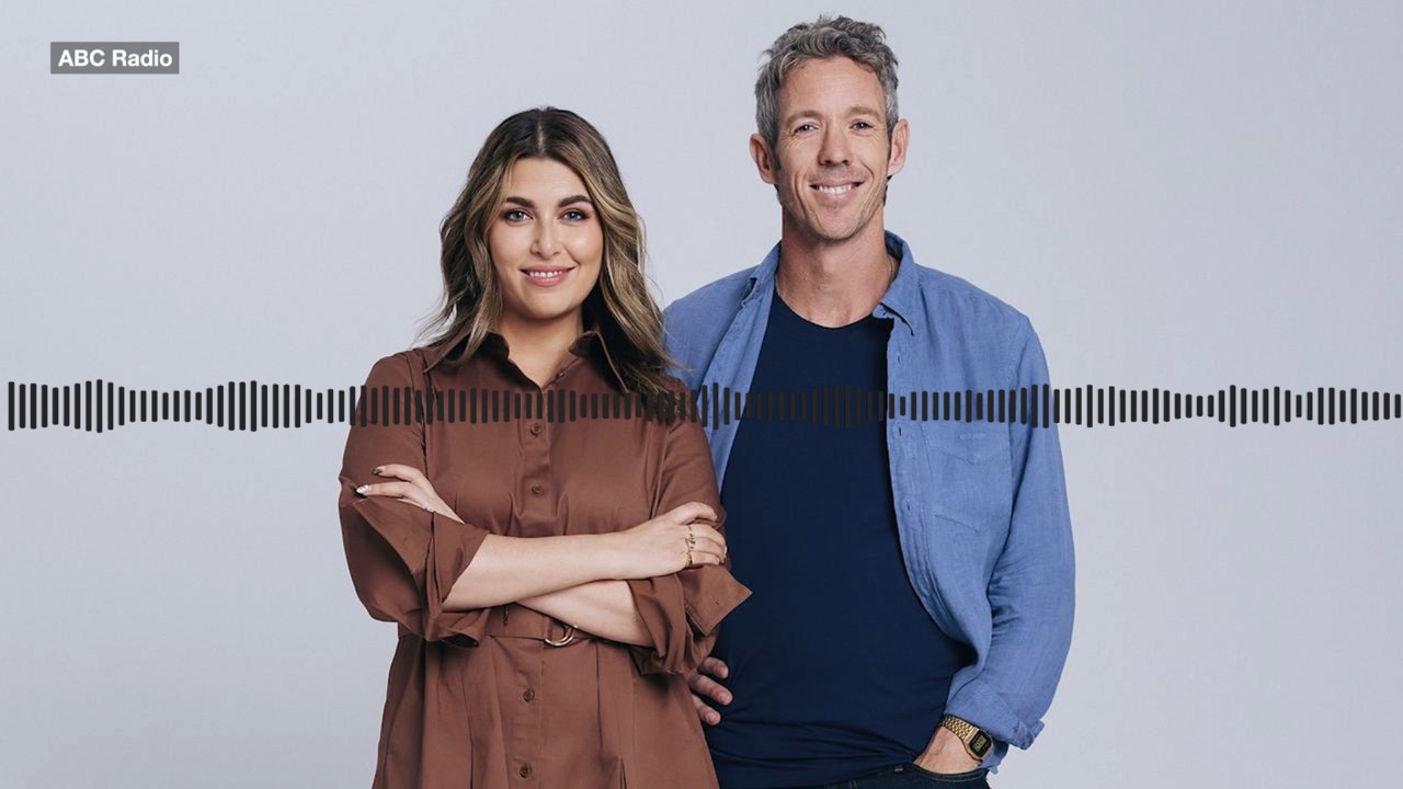Bob Murphy apologises to co-host for ‘gross’ comment