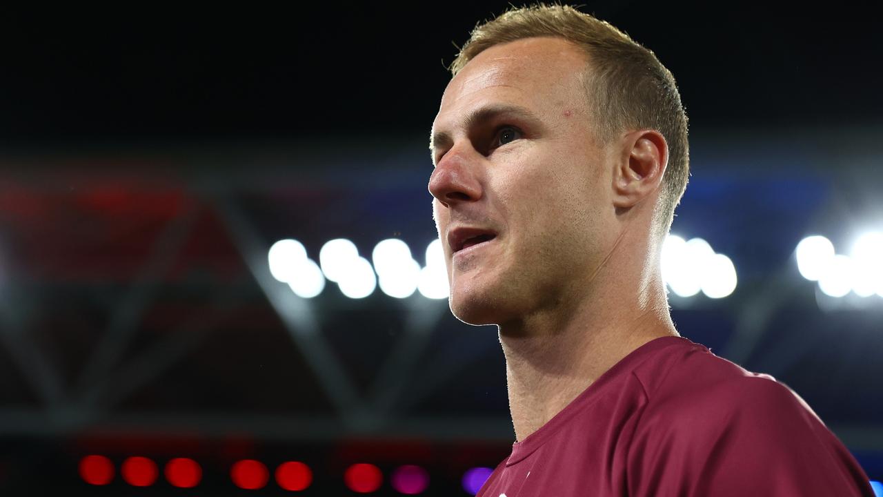 DCE dumped, Mam called into Maroons camp