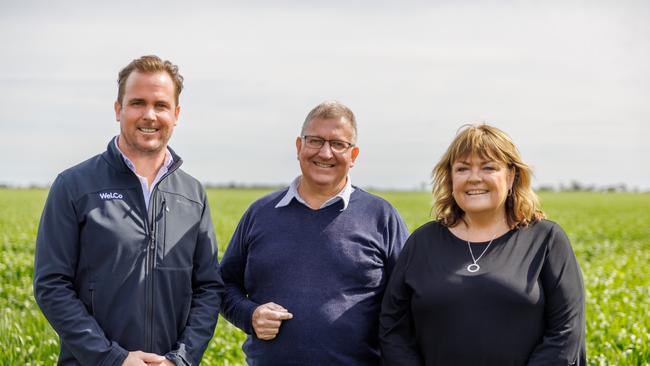 (L-R) Wel.Co managing director Andrew Welsh with Mallala farmer Richard Konzag and wife Trish Konzag. Picture: Supplied by Wel.Co