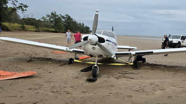 An Arafura Aviation Piper PA-32 aircraft was forced to make an emergency landing at the nudist section at Casuarina beach due to an engine failure around 11am on Friday, March 29. Picture: NT Towing 4X4 Recovery/Facebook