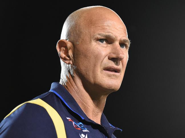 MACKAY, AUSTRALIA - SEPTEMBER 18: Coach Brad Arthur of the Eels looks on prior to the NRL Semifinal match between Penrith Panthers and Parramatta Eels at BB Print Stadium on September 18, 2021 in Mackay, Australia. (Photo by Matt Roberts/Getty Images)