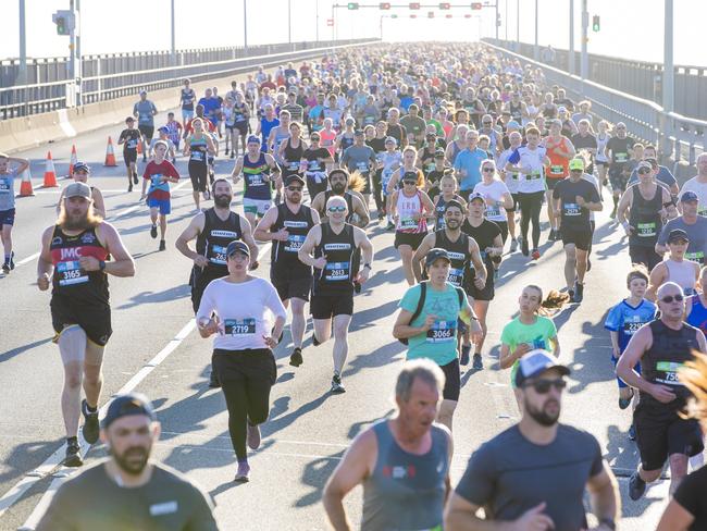 Run the Bridge Fun Run 2020 across Tasman Bridge. Picture: RICHARD JUPE