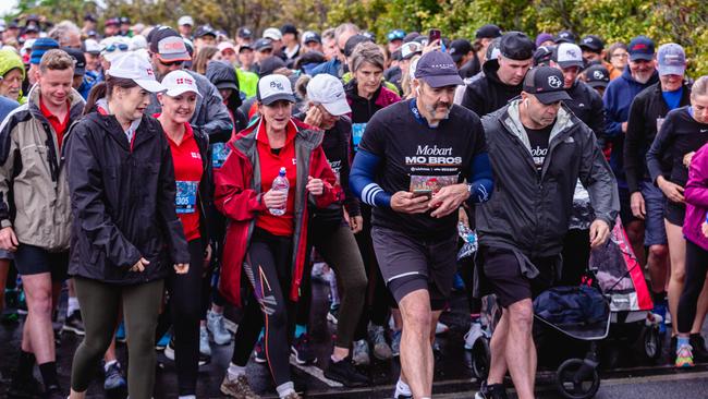 The start of the Point to pinnacle walking race. Picture: Linda Higginson