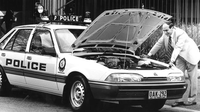 SUNDAY TELEGRAPH SPECIAL. Highway patrol nsw Police car, Commodore.