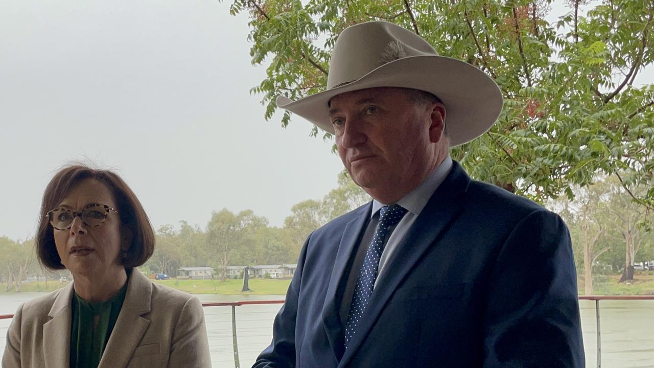 Deputy Prime Minister Barnaby Joyce campaigning on Tuesday. April 26 2022.