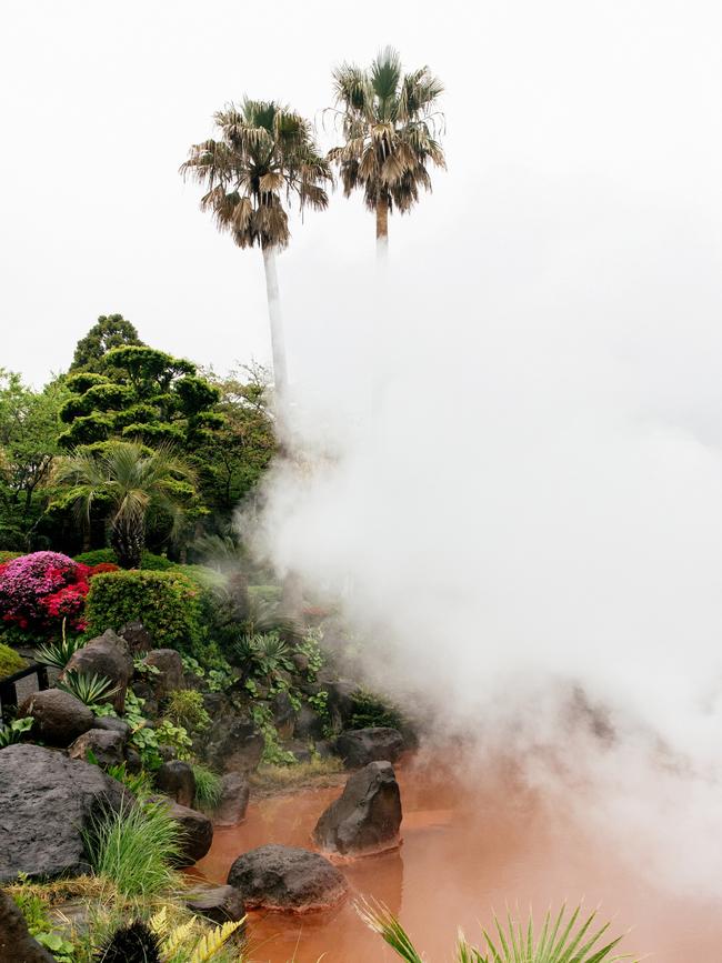 Chinoike Jigoku onsen, aka Blood Pond Hell, in Beppu. Picture: Elise Hassey.