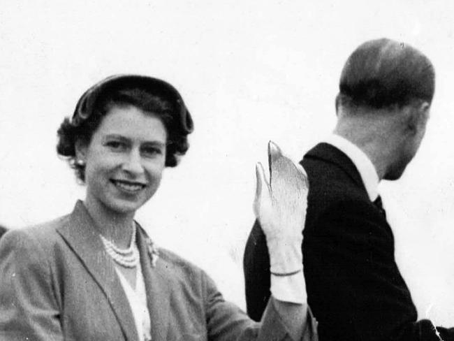 First visit of Queen Elizabeth II to Tasmania in 1954.