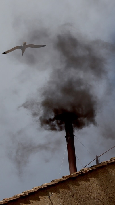 Cardinals fail to elect new Pope after second ballot