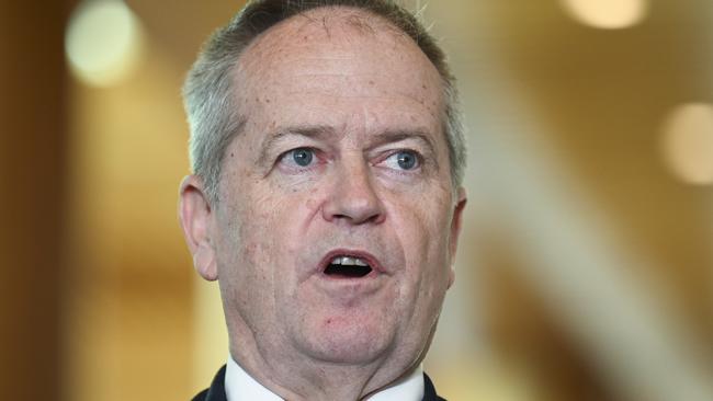 Federal Minister Bill Shorten says Mr Dutton has a ‘glass jaw’. Picture: NewsWire / Martin Ollman