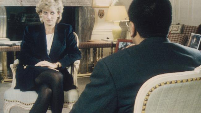 Martin Bashir interviews Princess Diana in Kensington Palace for the television program Panorama. Picture: Getty.