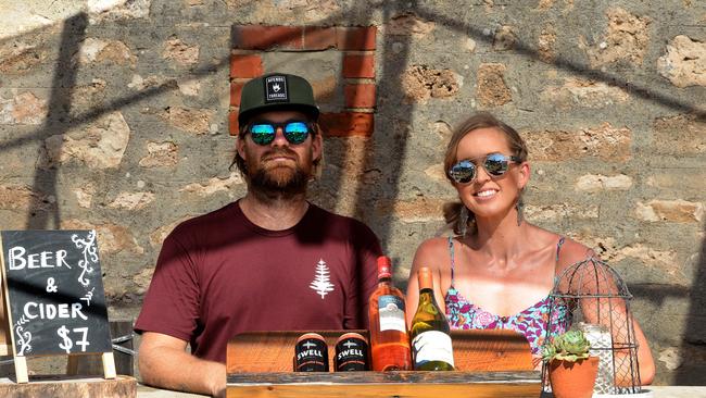 <s1>Amy and Paul Graham, who operate the Porties Pop-Up at Port Noarlunga, are relieved their event can continue to operate, after a single noise complaint nearly forced them to close. </s1>Picture: Greg Higgs