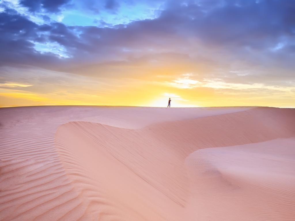 <p>... Known as the “red dunes” and “white dunes”, for obvious reasons, they can be explored on foot, by hiring ATV dune buggy or sandboard or, as of last year, by taking a hot-air balloon ride above. They’re at their most stunning - and you’ll avoid the midday heat - at sunrise and sunset.</p>