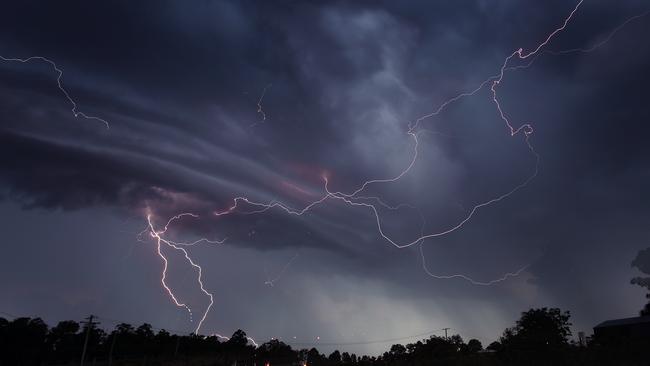 Queensland Weather Storms Forecast For Southeast Au