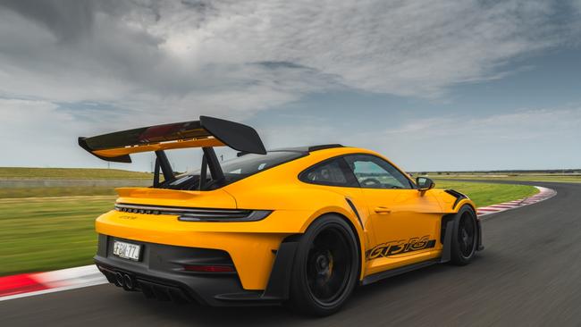 The Formula One-style Drag Reduction System (DRS) works in unison with the huge rear wing, which, in a Porsche road car first, actually sits higher than the roofline to ensure it’s in undisturbed air