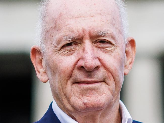 26/05/2023 Sir Peter Cosgrove at the Melbourne shrine of remembrance. He will be the face of the DVA's 50th anniversary of vietnam war. Aaron Francis / The Australian