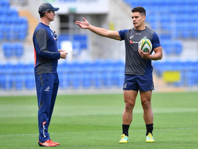 Stephen Larkham (L) has welcomed the return of Matt Toomua (right). Picture: AAP