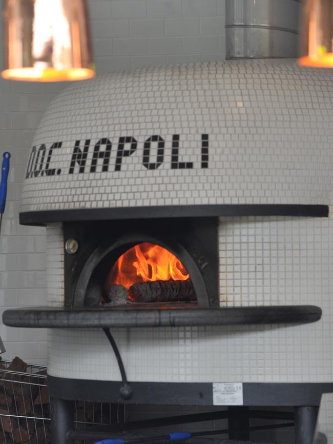 The pizza oven direct from Naples.