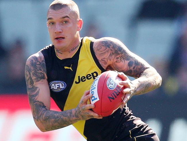 AFL Round 23. 25/08/2018.  Richmond vs Western Bulldogs at the MCG.  Richmond's Dustin Martin 1st qtr action     . Pic: Michael Klein