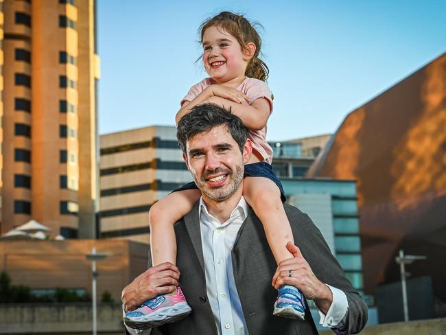 9/2/23 - Young professional migrants make SA their home and share what attracted them to the state. Yevgeniy Beylkin (Russia) with daughter Isla, 4. Picture: Naomi Jellicoe