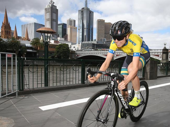 Herald Sun Tour 2018 Brodie Chapman holds off Annemiek van