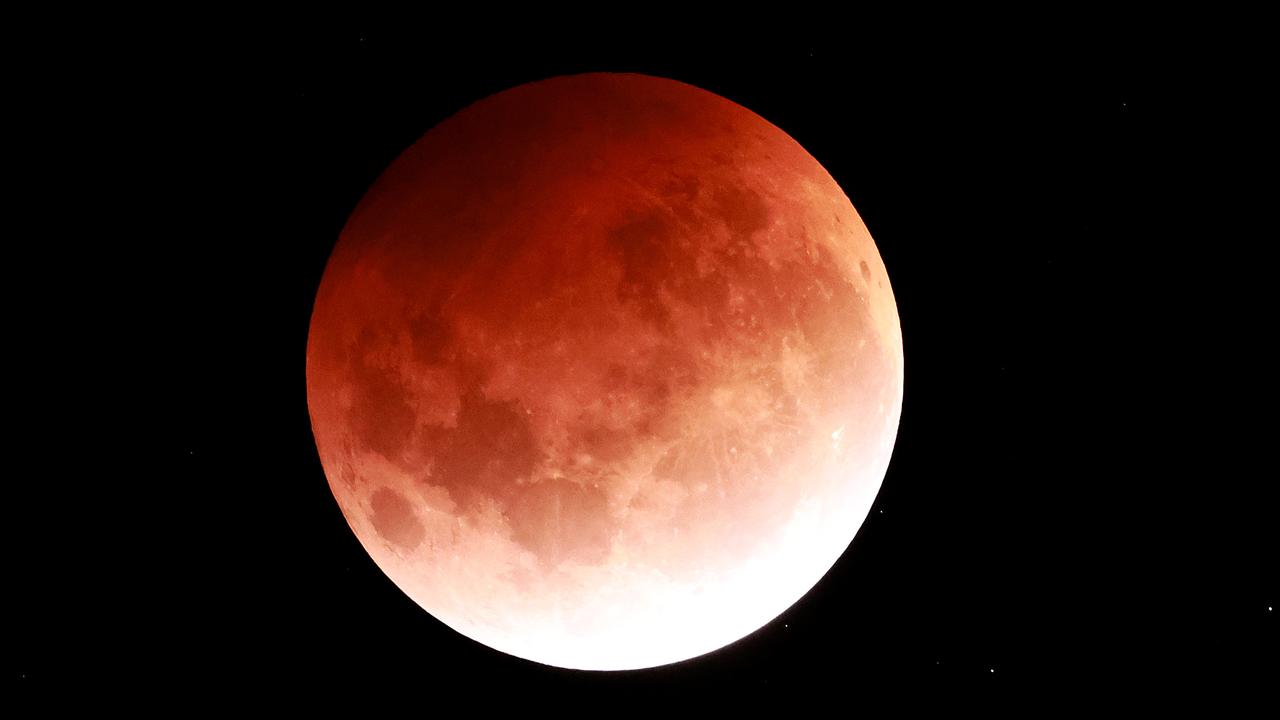 Super blood moon: pictures Canberra, Sydney, Brisbane | news.com.au ...