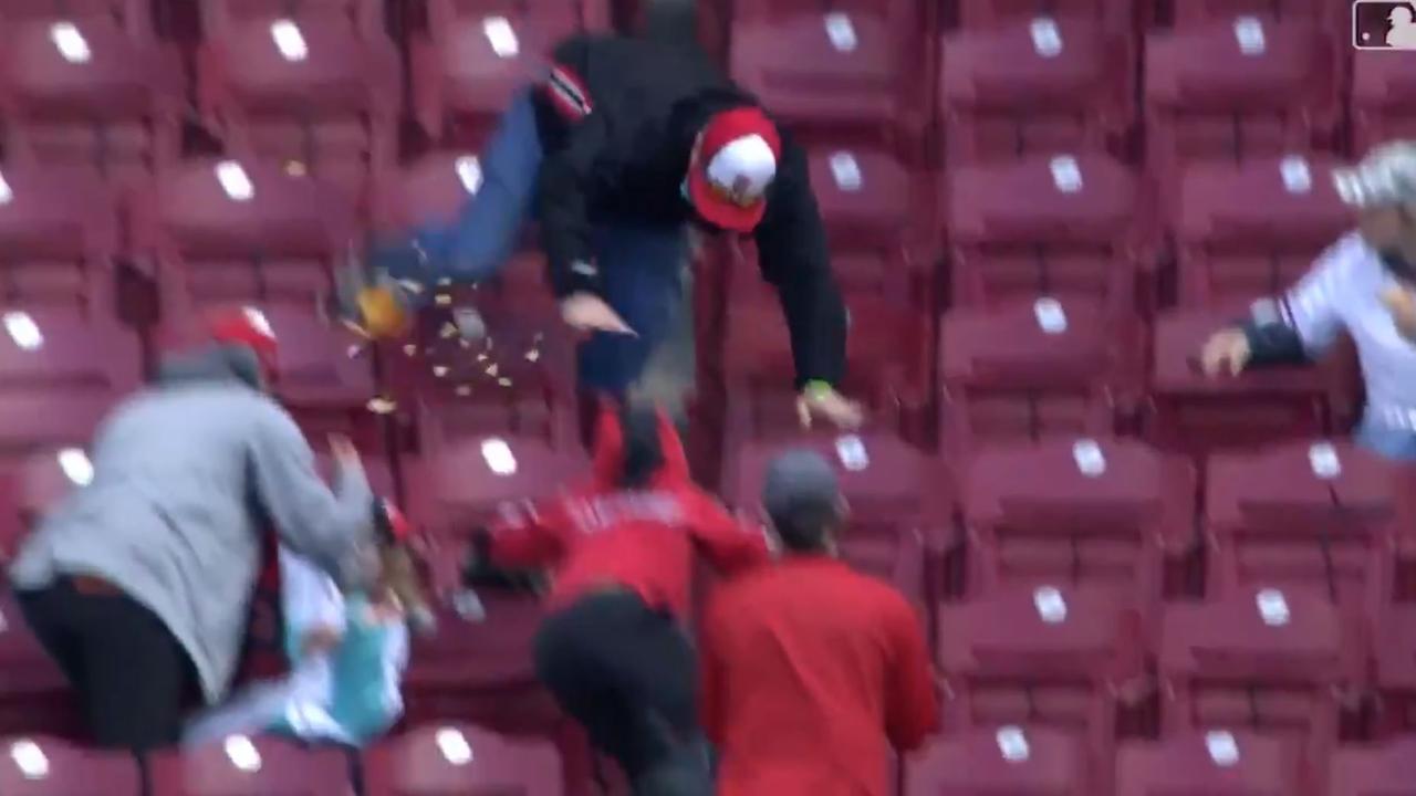 MLB news 2021: Dad drops baseball and nachos, son shattered | video ...