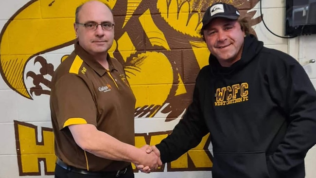 New West Croydon president Andrew Rennie (left) welcomes A Grade coach David Thompson ahead of season 2022. Picture: Supplied, West Croydon Football Club.