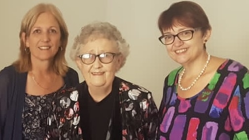 Professor Ann Bonner (left) with mother Vera Hunt (centre) and sister Cathy Westwick (right). Picture supplied