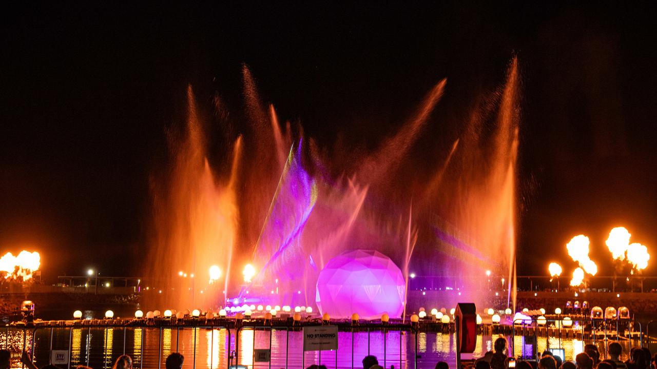 DARWIN, AUSTRALIA Sunday, 31 December, 2023:DARWIN NEW YEARS EVE 2023 Liquid Light, high-energy spectacle of light, water and sound at Darwin Waterfront. Picture: Pema Tamang Pakhrin