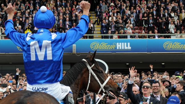MELBOURNE, AUSTRALIA — OCTOBER 22: Hugh Bowman riding Winx after winning Race 9, William Hill Cox Plate during Cox Plate Day at Moonee Valley Racecourse on October 22, 2016 in Melbourne, Australia. (Photo by Vince Caligiuri/Getty Images)