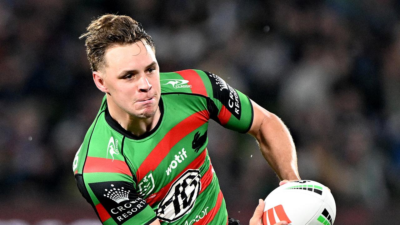 SUNSHINE COAST, AUSTRALIA - JULY 21: Blake Taaffe of the Rabbitohs in action during the round 21 NRL match between South Sydney Rabbitohs and Brisbane Broncos at Sunshine Coast Stadium on July 21, 2023 in Sunshine Coast, Australia. (Photo by Bradley Kanaris/Getty Images)