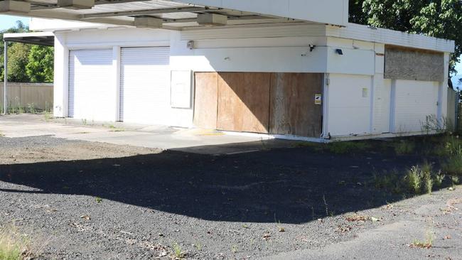 There are plans to convert the old Lismore Heights service station into a neighbourhood shop.