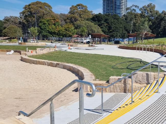 Mcilwaine park foreshore beach upgrade