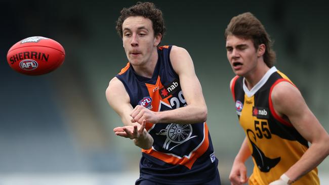 Campbell Edwardes in action for Calder Cannons.