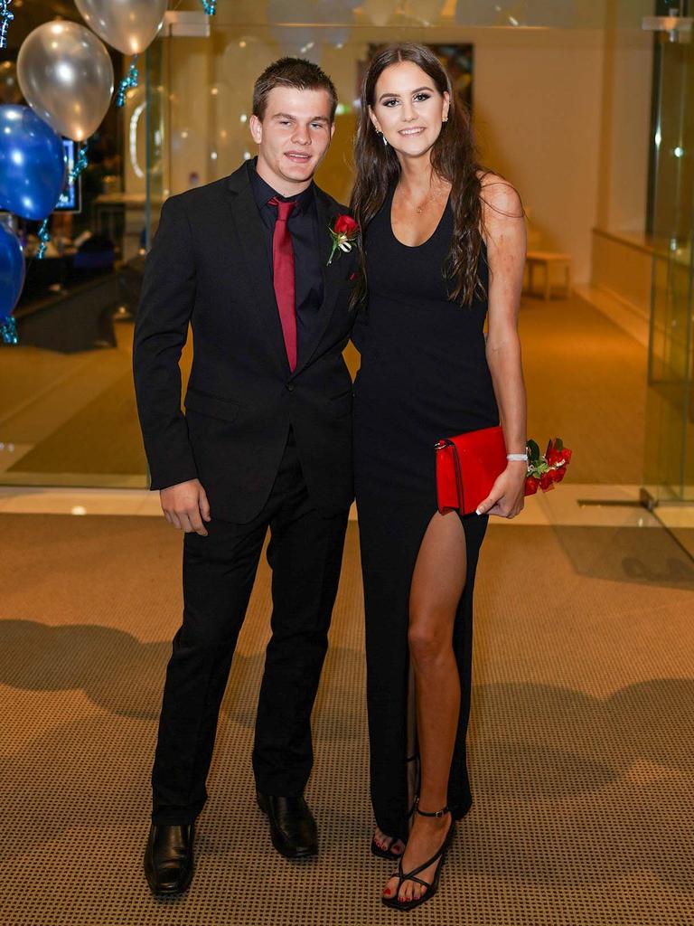 In photos: Smithfield High students celebrate formal at The Reef Hotel ...