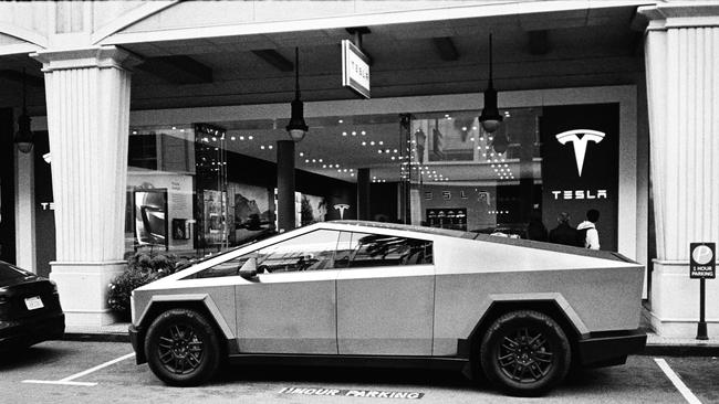 A Cybertruck parked outside the Tesla store in San Jose, captured on the Pentax 17.