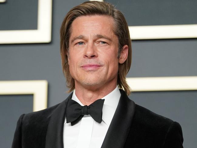 HOLLYWOOD, CALIFORNIA - FEBRUARY 09: Brad Pitt, winner of Best Actor in a Supporting Role for "Once Upon a Time...in Hollywood, poses in the press room during 92nd Annual Academy Awards at Hollywood and Highland on February 09, 2020 in Hollywood, California.   Rachel Luna/Getty Images/AFP == FOR NEWSPAPERS, INTERNET, TELCOS & TELEVISION USE ONLY ==