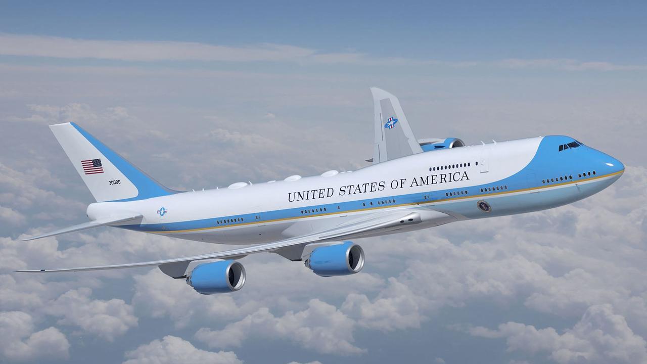 Pentagon Probes Why Boeing Staff Worked on Air Force One Planes Without  Security Credentials - WSJ