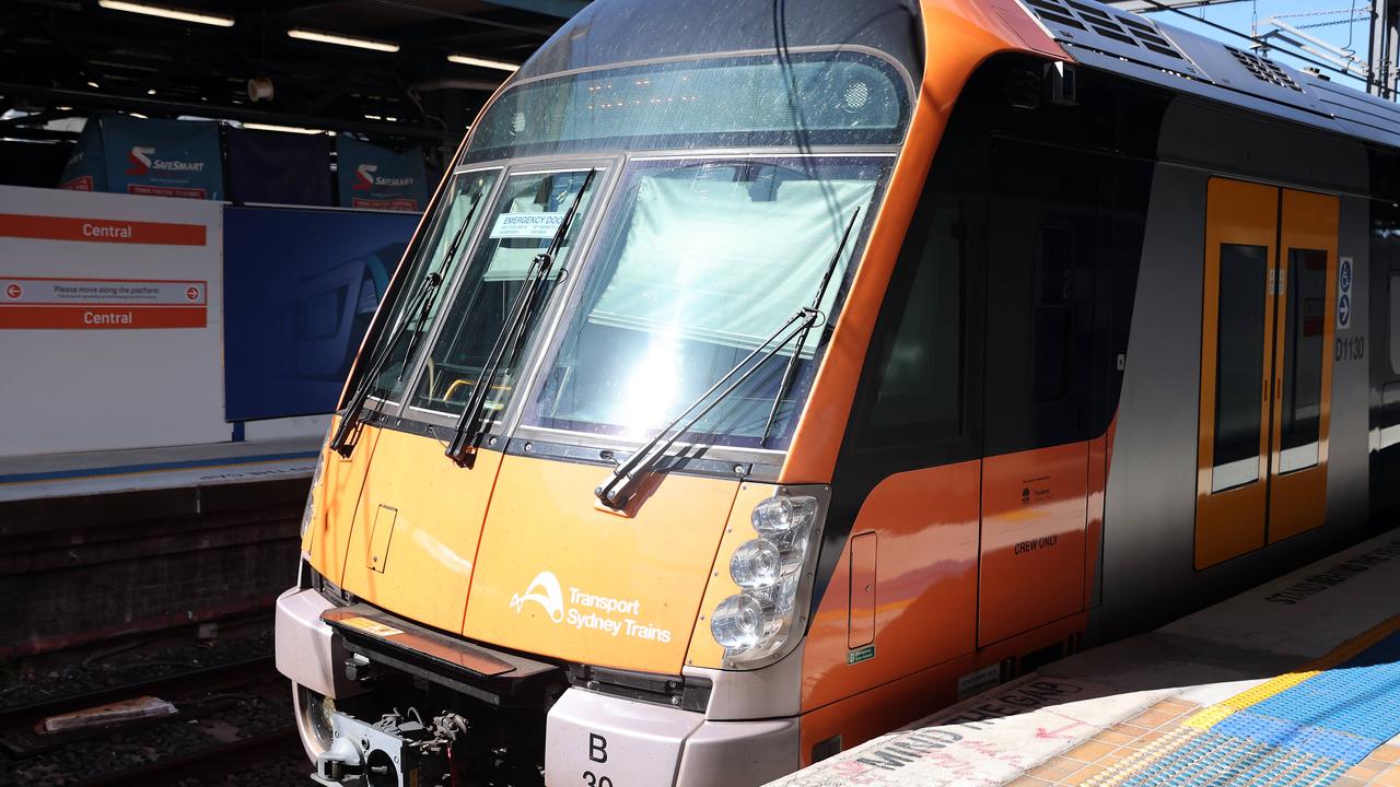 Trains de Sydney annulés : aucun service ne fonctionne après une action revendicative