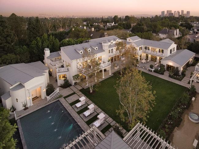 An aerial view of James Packer’s new Beverly Hills home. Photo: Joe Bryant